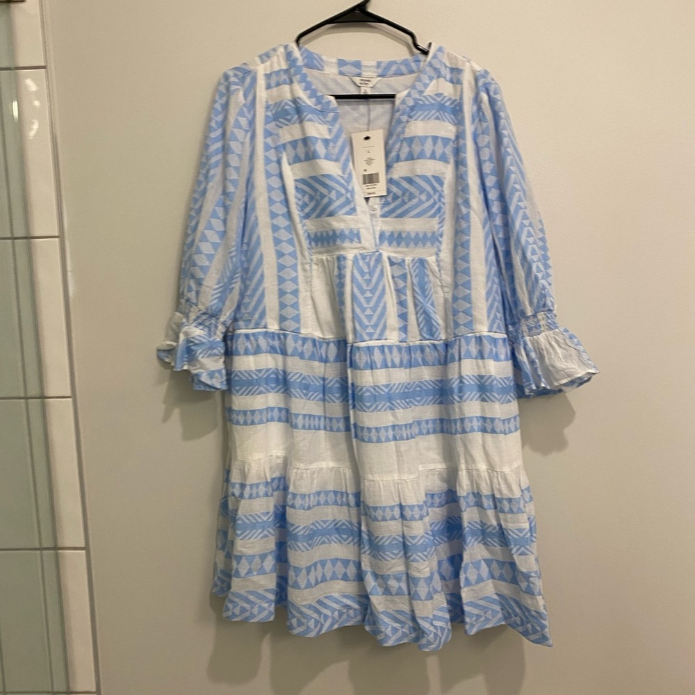 NWT Crown and Ivy dress